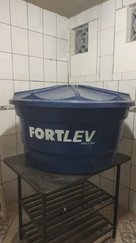 Vendo caixa d'água 500 litros