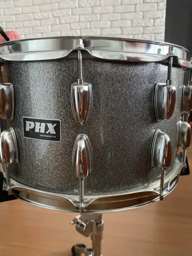Caixa de bateria PHX 14x8 Pol. Mais suporte 