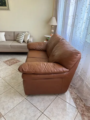 Sofá 2 lugares Couro Legítimo
