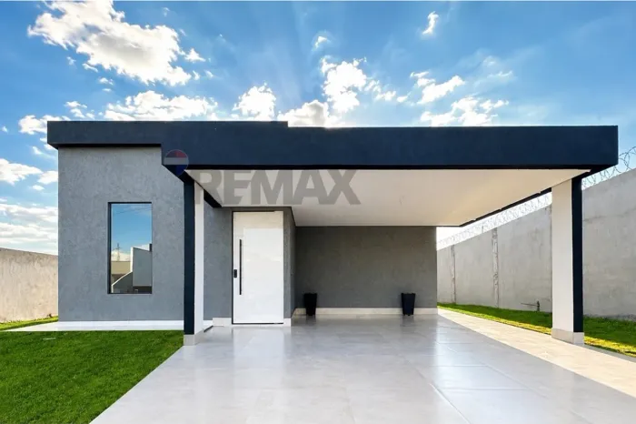 Casa Jardim Botânico 3 quartos sendo 3 suítes piscina
