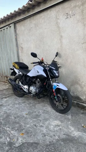 Cargo 160 troco em carro ou moto do meu agrado