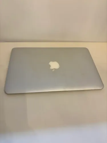 MacBook Air 2011