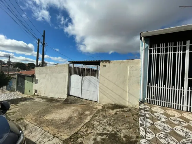 Edícula para Venda em Sorocaba, Jardim das Magnólias, 1 dormitório, 1 banheiro, 2 vagas