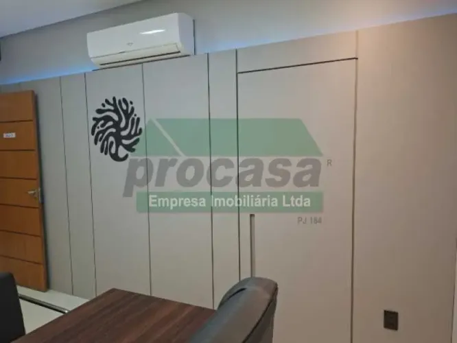 Sala : / Comercial / Parque Dez de Novembro