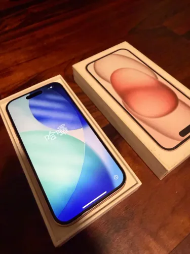 iPhone 15, Pink, 128GB, com nota fiscal e 6 capas de brinde! *IMPERDÍVEL*