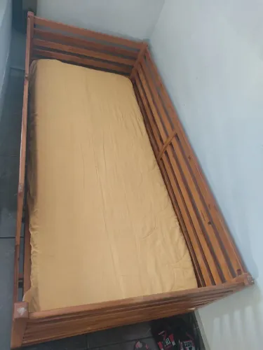 Vende se cama Montessoriana