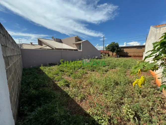 Terreno à venda no bairro Jardim Italia - Engenheiro Beltrão/PR
