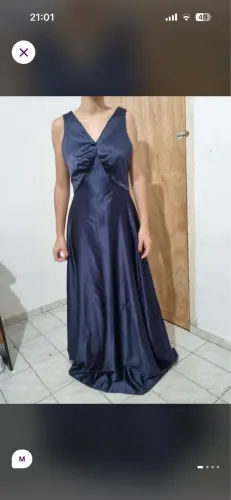 Vestido de festa azul marinho