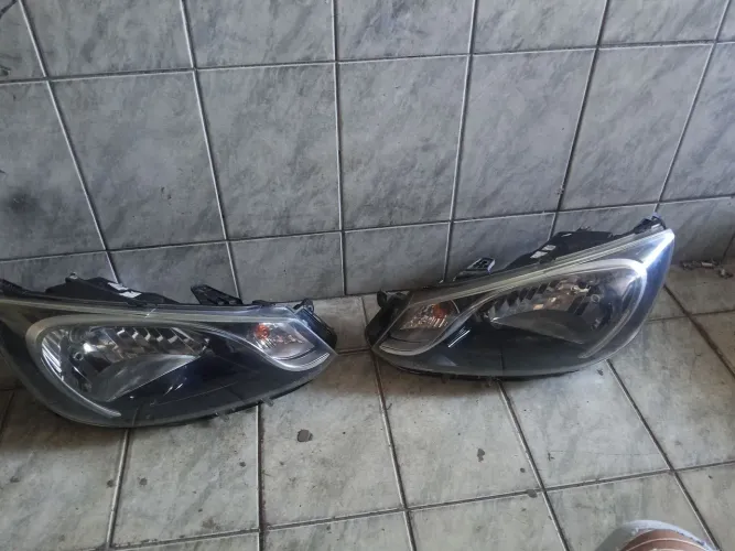 Farol JAC j3 touring 2012/..par 