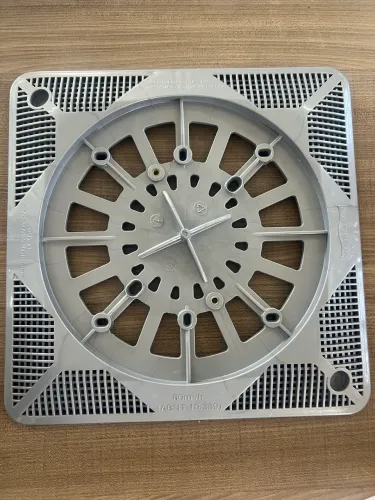 Tampa de dreno de fundo sodramar FSD prata com parafusos e anti-turbilhão 30cm