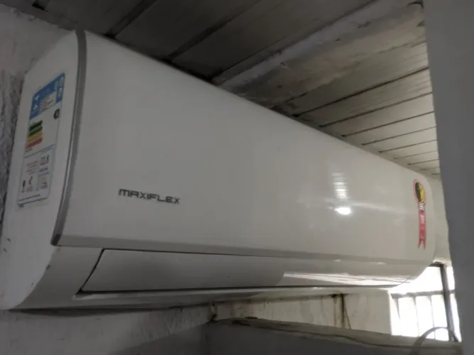 Ar condicionado 12000 BTU semi-novo r$ 1000