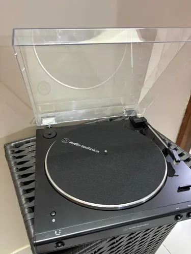 Toca-Discos Vinil Audio-Technica Automático AT-LP60X-BK