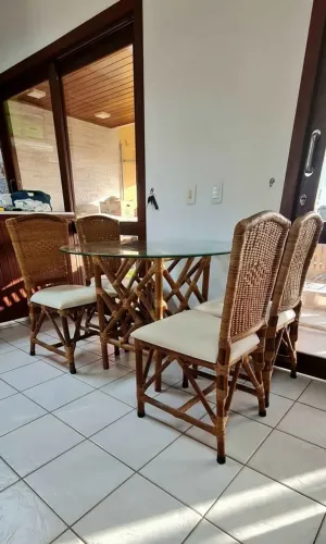 Conjunto mesa c/4 cadeiras Abitare