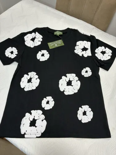 Camiseta Denim Tears nova tamanho M