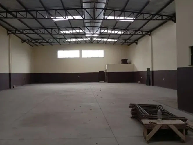 Galpão Novo para locação - 451m2