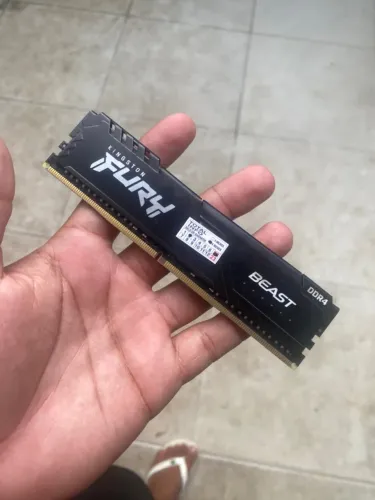 memoria ram ddr4 16gb fury