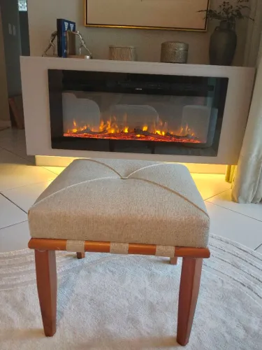 Vende-se Puff madeira maciça tecido linho 45x45 , 200,00