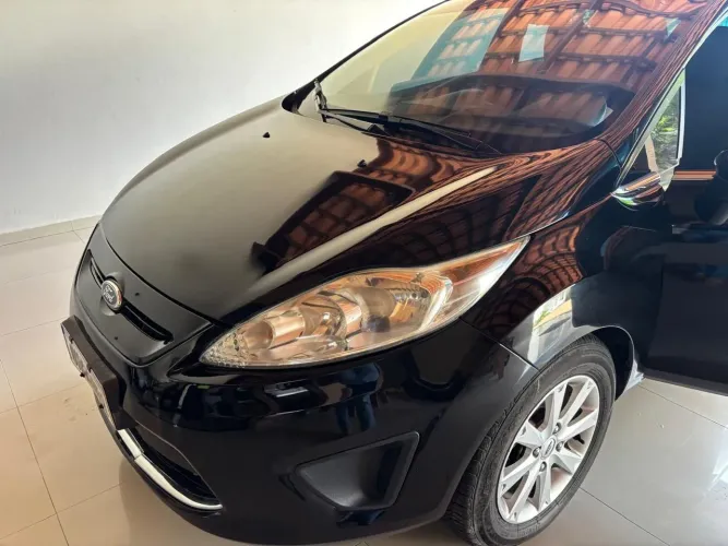 Ford Fiesta SE 1.6 16V Flex 5P 2012