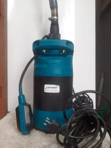 Bomba submersível Lepono LKS-750W (1HP)
