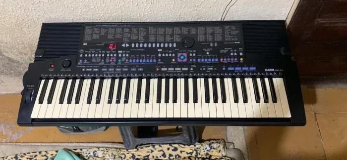 Teclado Yamaha PSR 510(seminovo)