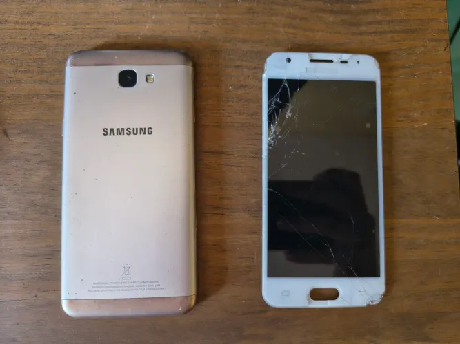 Galaxy J5 Prime (SM-G570M) TELA QUEIMADA E DESCOLADA