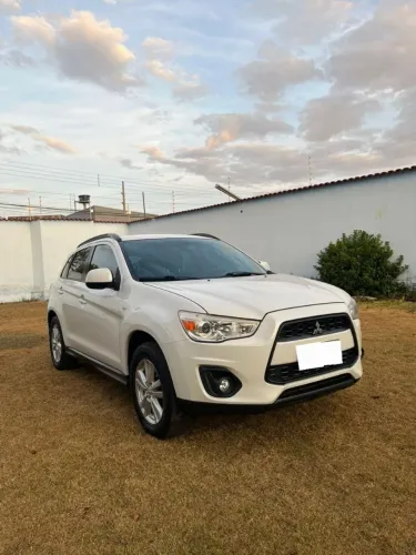 Mitsubishi ASX 2.0 16V 160cv Aut. 2013