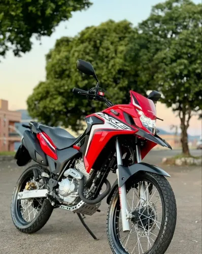 XRE 300 ANO 2019