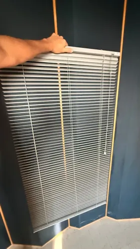 5 Cortinas Persiana Cinza