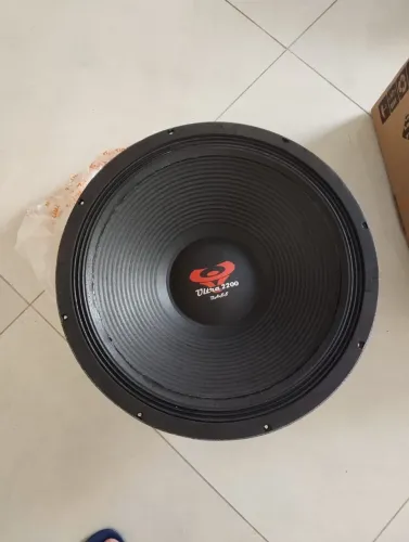 Vendo alto falante muito novo 18 pol