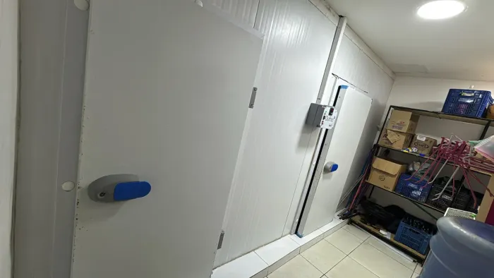 Câmara Fria congelar e resfriar 