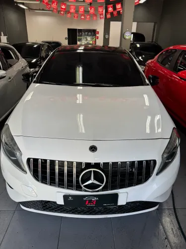 Mercedes-Benz Classe A 200 1.6 TB 16V Style 156cv Aut. 2015