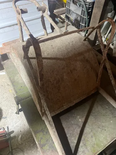 Carrinho de mão para construção civil