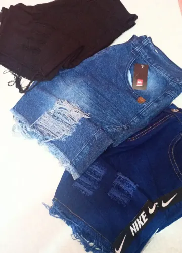 Roupas e vestuários 