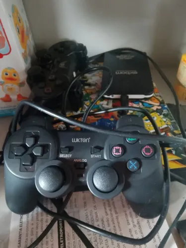 Play 2 completinho ( barato )