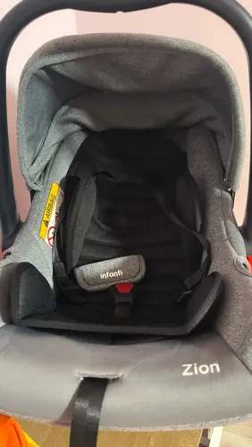 Bebê conforto