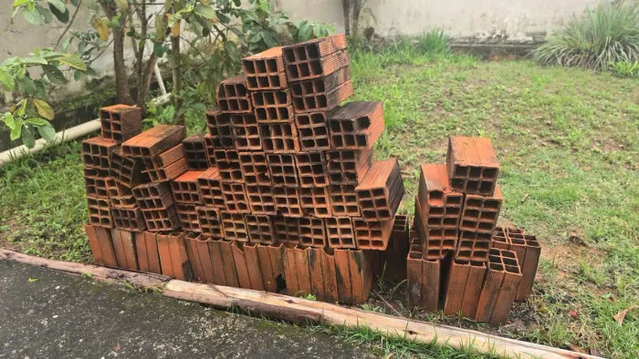 Doacao de tijolos