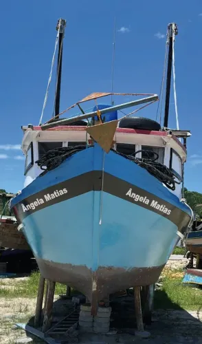Bote de Arrasto para Camarão 