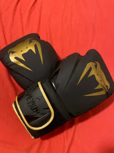 Luva de box Venum