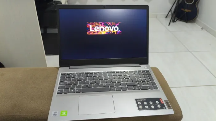 Lenovo ideapad 3i