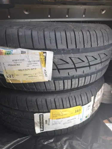 Pneus Firestone 195/55/15 novos 