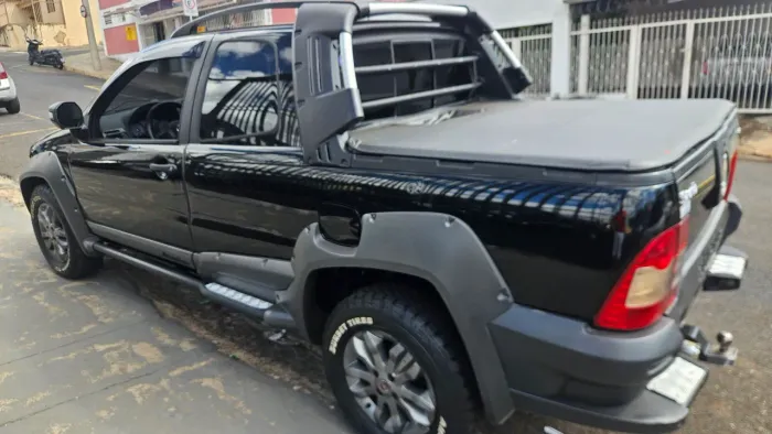Fiat Strada Adventure1.8/ 1.8 Locker Flex CD 2013