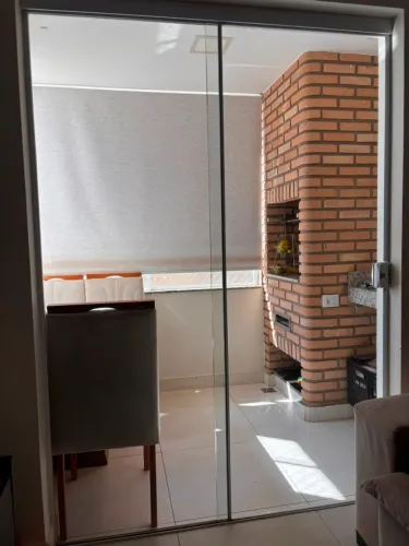 Vendo Porta de Correr - Vidro temperado