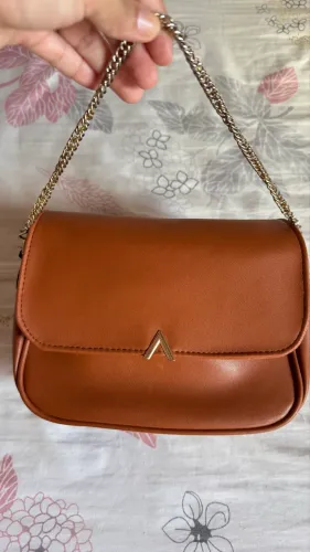 VENDO ESSA BOLSA ?
