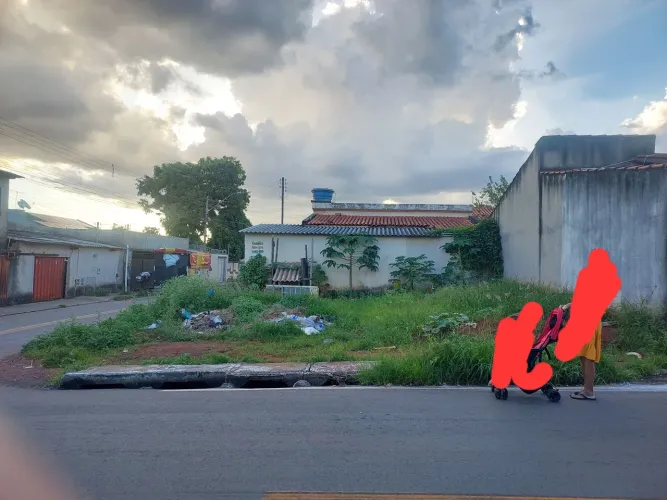 Vendo lote de esquina com casa ( Tremendao)
