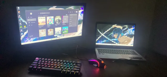 Notebook com kit completo até com monitor secundário 
