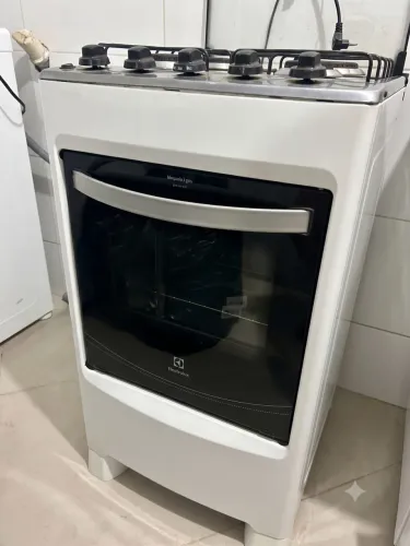 FOGÃO ELECTROLUX 4 BOCAS