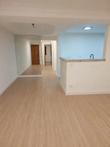 Apartamento 97m² | 3 quartos, 2 suítes | Reformado | 2 vagas | Vila Gilda