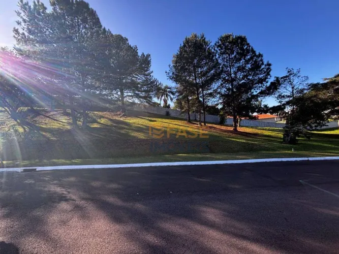 Terreno no Condomínio San Simone à venda, 530,00 m² por R$ 665.220,22 - São Simão - Criciú