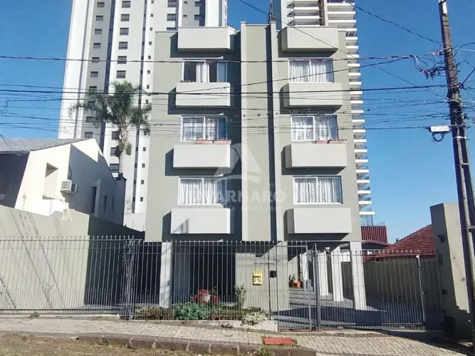 Apartamento Vila Estrela - 03 quartos com 01 suíte