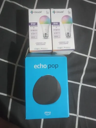 Echo Pop original com alexa Amazon + 2 lampadas inteligentes